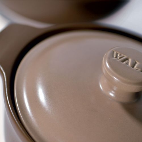 Casseruola per induzione colore marrone